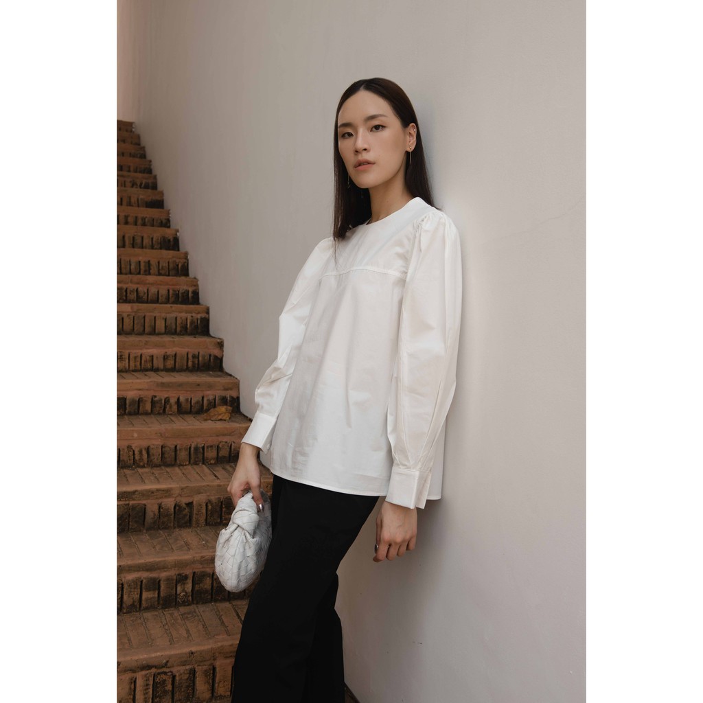 Aliotte - Anette Tops เสื้อคอกลมผ้าคอตตอนแขนพอง