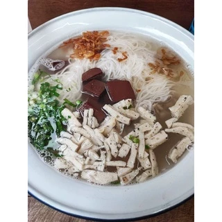 เส้นก๋วยจั๊บเวียดนามสด เส้นก๋วยจั๊บญวน ตรา ช. ระติเดช ขนาด 500 กรัม