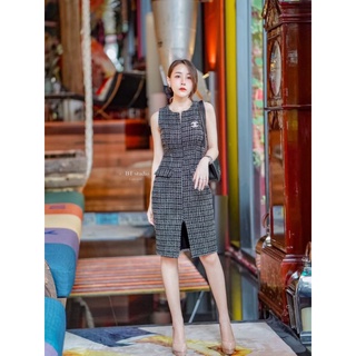 re stock 🖍️พร้อมส่ง📝เดรสแขนกุด ผ้าทวิต +เข็มกลัด  📄bt 06-2191