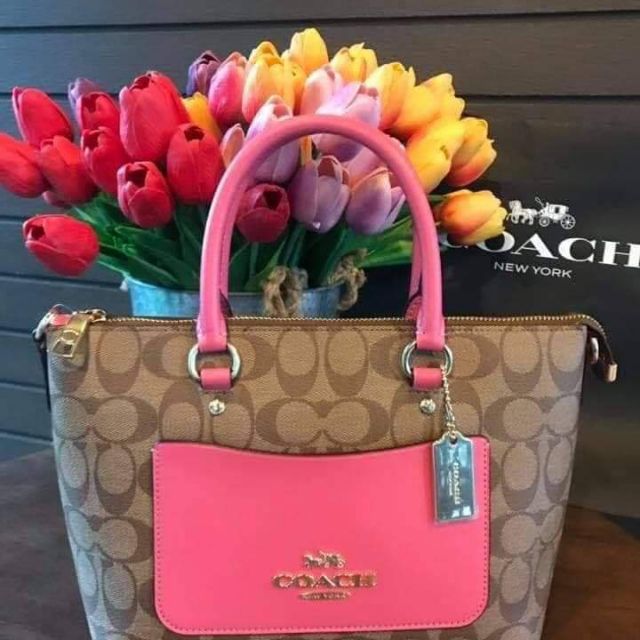 กระเป๋า COACH Emma11" สินค้าแท้100%