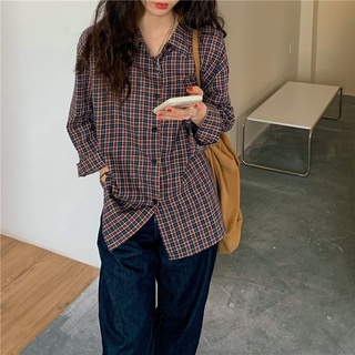 พร้อมส่ง เสื้อเชิ้ตคอปกแขนยาวลายสก็อตโทนสีกรมแดงครีม กระดุมหน้าถอดได้ ผ้าฝ้าย ผ้าเป็นทรง งานป้ายคุณภาพดีค่ะ