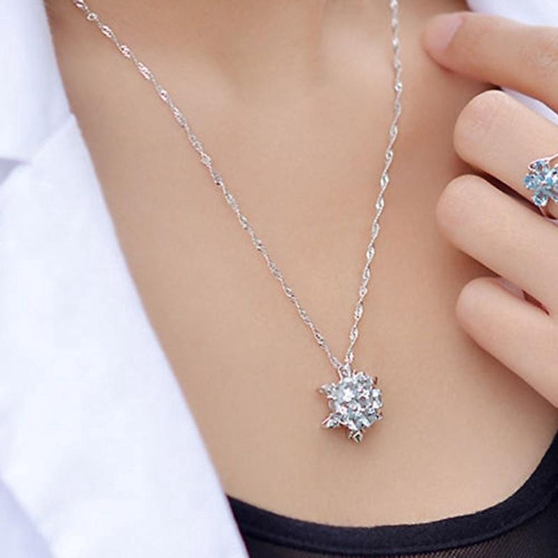 Fashion Women Vintage Lady Blue Snowflake Zircon Flower Necklaces Pendants Christmas Jewelry