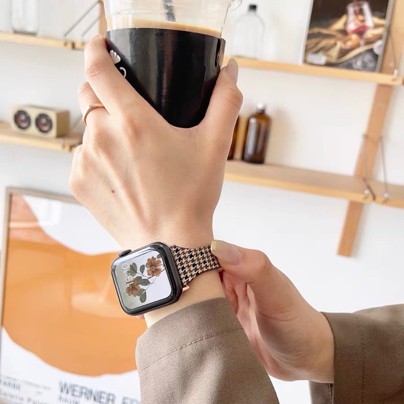 สายหนัง➕ผ้า BB small  แฟชั่น สำหรับ watch10 9 8 7 se 6 5 4 3 2 1 ขนาด 38 มม. 42 มม. 40 มม. 44 มม.45มม 41มม46mm สายนาฬิกา