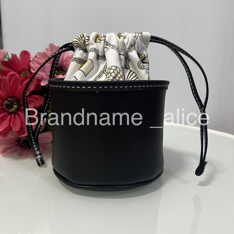 แท้💯  Estee Lauder Black Heritage Print กระเป๋าทรงขนมจีบ/มีหลายแบบ
