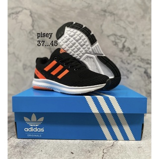 Adidas รองเท้าผ้าใบผูกเชือก