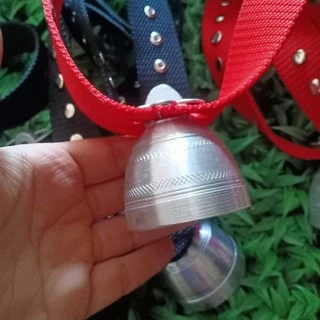ปลอกคอวัว กระดิ่งวัว กระดิ่งควาย ปลอกคอควาย พร้อมสายคล้อง กระดิ่งผ้า (หมุดเรียงเดี่ยว แดง-ดำ 001