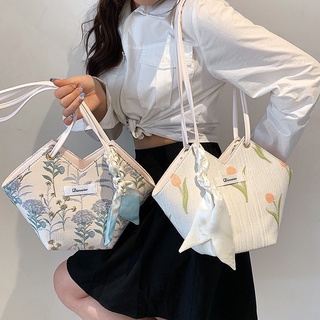 BBG-61 กระเป๋า กระเป๋าถือ กระเป๋าลายสวย กระเป๋าลายปัก กระเป๋าทรงสวย ทรงลายดอกไม้จีน สายหนัง มีซิป