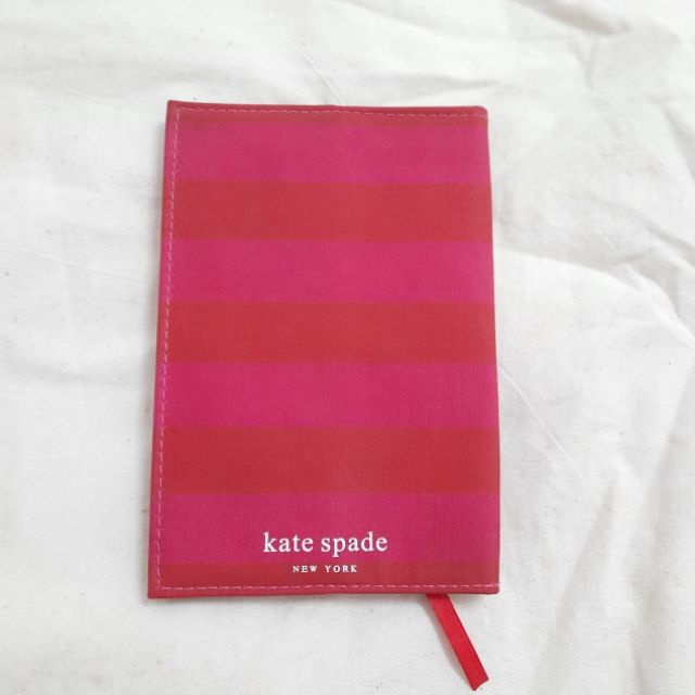 Kate spade ของแท้ ใส่อออแกไนซ์ ใส่สมุดพกพา Bankbook สวย Used like new
