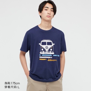 Uniqlo เสื้อยืดแขนสั้น พิมพ์ลาย Volkswagen สําหรับผู้ชาย และผู้หญิง 443578