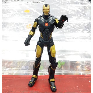 ขาย Marvel Legends Iron Man Black Gold ของแท้ สภาพตั้งโชว์ พร้อมส่ง figure ฟิกเกอร์ Marvel Select Avengers Infinity Wars