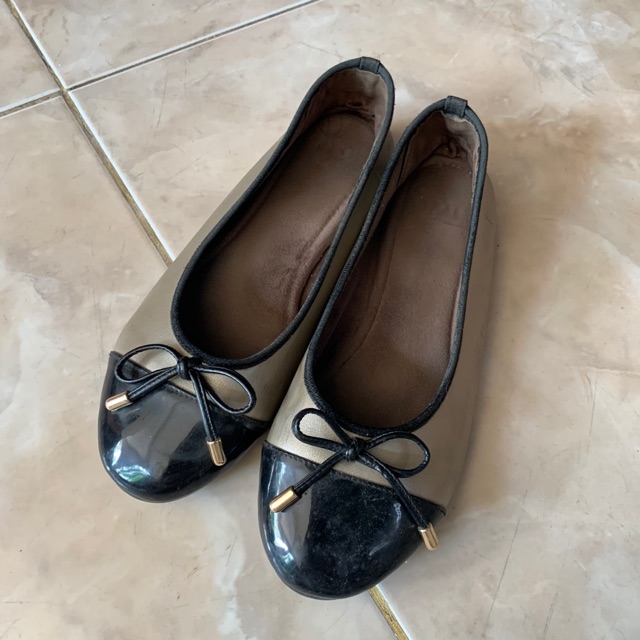 รองคัทชู nu bangkok classic หนังนิ่ม