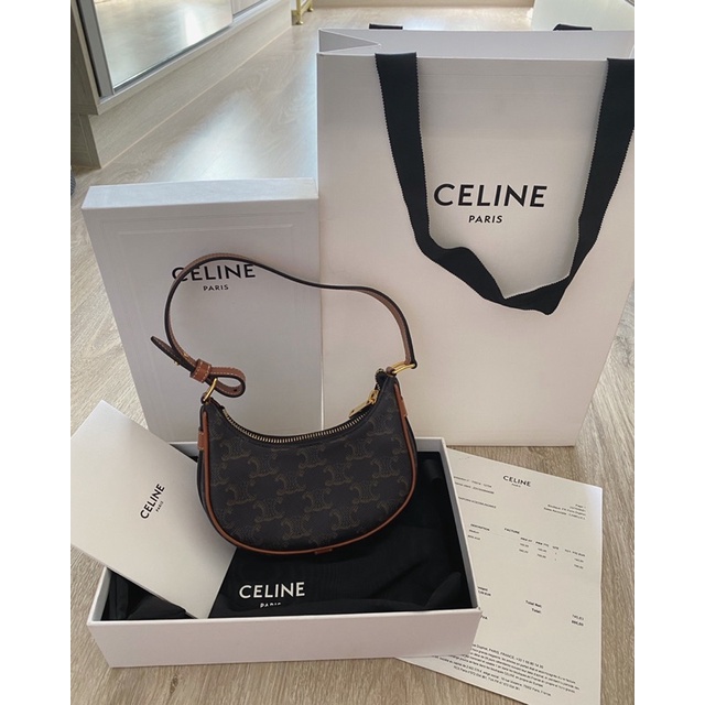 กระเป๋าแบรนเนม Celine Ava mini ปี21 มือสอง