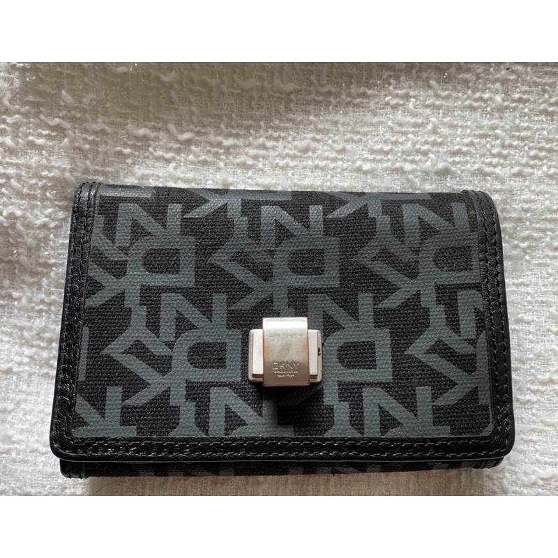(ของแท้) กระเป๋าสตางค์ DKNY แท้ มือสอง✨