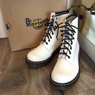 รองเท้า Dr martens แท้