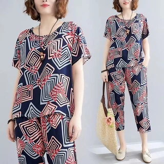 Swan shop ชุดเซต2ชิ้น เสื้อผ้าแฟชั่นกีฬาลำลองสำหรับผู้หญิง มีสามสี เนื้อผ้าดีระบายอากาศใส่สบาย รุ่นใหม่