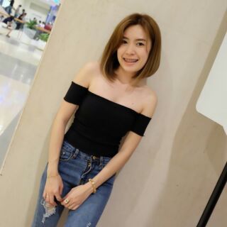💞เสื้อเกาะอกเเขนต่อผ้าร่อง💞