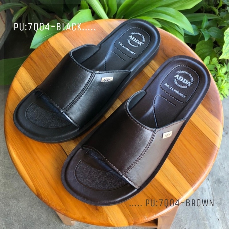 ADDA รองเท้าแตะผู้ชายแบบสวม (เนื้อ PU) ขนาด 39-45 รุ่น 7Q04