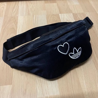 adidas bag ของแท้ สีกรมเข้ม