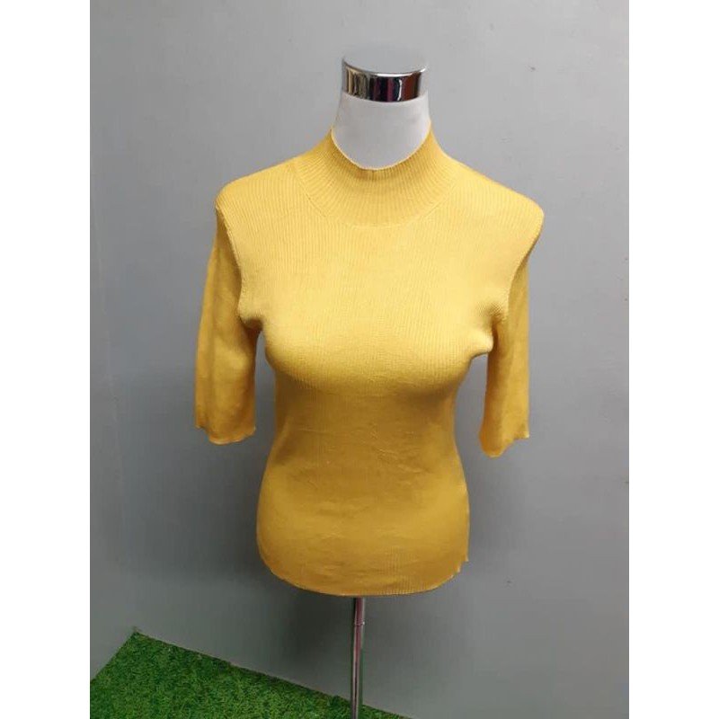 KNITWEAR : LIVE STREAM