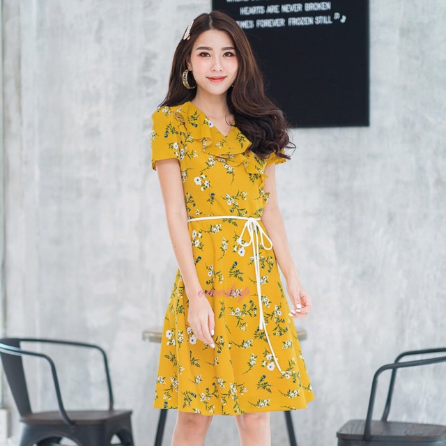 เดรส omeshop size xs ไม่มีตำหนิใส่ครั้งเดียวค่ะ