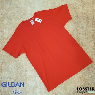 เสื้อยืด คอกลม แขนสั้น GILDAN เนื้อผ้าพรีเมี่ยม (Premium) ทรงเบสิค สีแดง