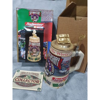 **กล่องไม่สวย** Budweiser NASCAR 50th Anniversary 1948-1998 Lidded Beer Stein ตัว steins หม่นๆ ตามอายุนะคะต้องไปขัดหน่อย