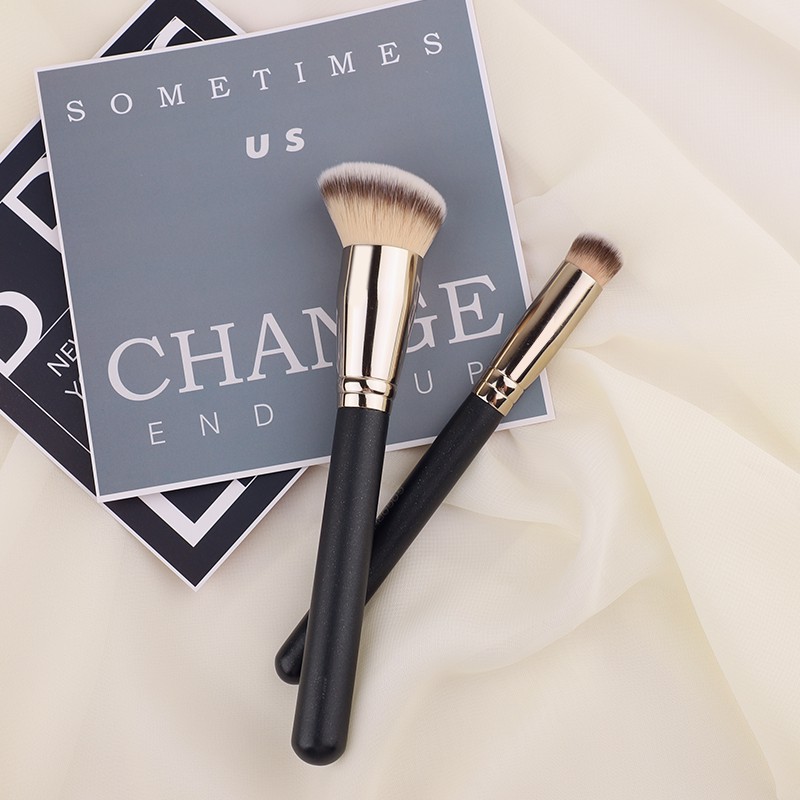 MAC 170 แปรงเอียงโค้งมนสังเคราะห์แปรงรองพื้น 270s แปรงคอนซีลเลอร์แต่งหน้าสิวหัวกลมมุม