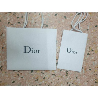 พร้อมส่ง ถุงกระดาษdior ของใหม่ แพคใส่กล่องอย่างดีคะ