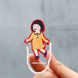 เข็มกลัด Girl Jump Brooch 👧🏻