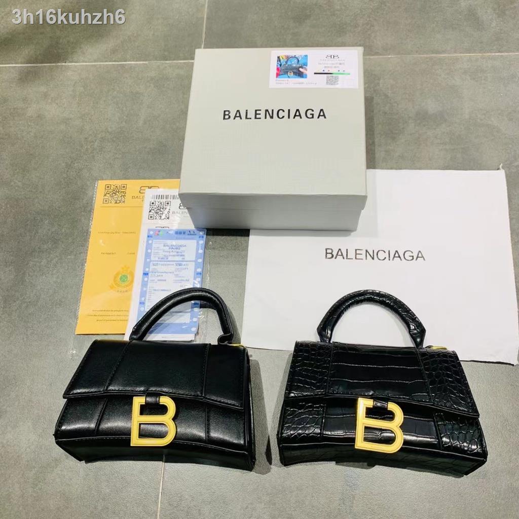 専用】BALENCIAGA 、損保テキスト - メルカリ