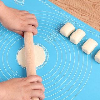 แผ่นรองนวดแป้ง kneading mat ทนความร้อน Non-Stick (คละสี) ขนาด 30*40cm