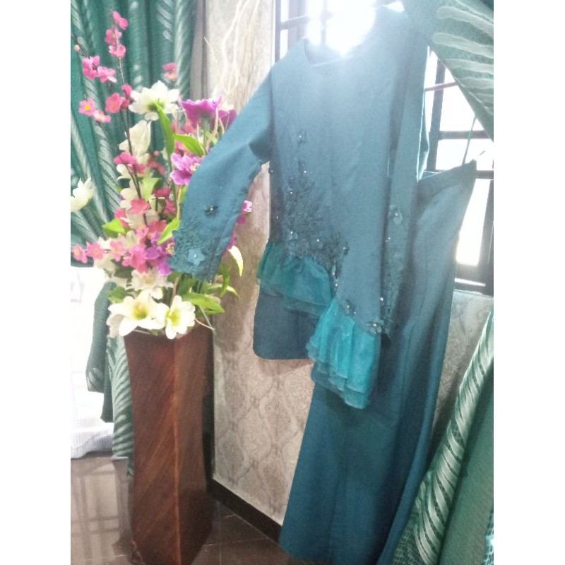 Kurung Moden Ashura Slim (ไซส์ 34/s)