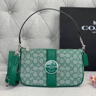 Coach Lonnie Baguette In Signature Jacquard เขียว