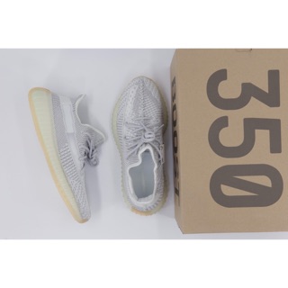 รองเท้าผ้าใบ Yeezy 350 “Yeshaya” [Adidas] สีขาว