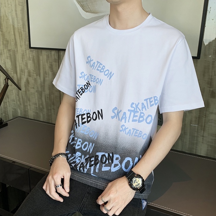 LHSunshine ✨ สินค้ามาใหม่ เสื้อผ้าผู้ชายเสื้อยืด แฟชั่นนำเทรนด์กับยืดสกรีนลายอักษรภาษาอังกฤษแบบไล่เฉดสี คือดืออ