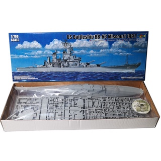 ทรัมเปเตอร์ 05705 1/700 Us Battleship Bb-63 Missouri 1991 แบตเตอรี่