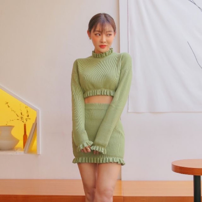 FLAT2112 FT445 : TOFFY KNITTED TOP & SKIRT