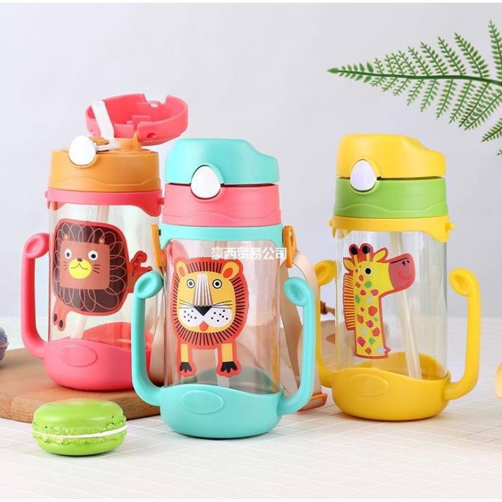 แก้วหัดดื่ม หัดดูด มีหูจับพร้อมสายลายการ์ตูนน่ารัก400ml. พับเก็บได้ พร้อมหูจับ ปิดฝาคว่ำไม่หก พร้อมส่ง!!! (A0029)