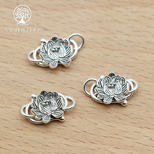 Charm S925 พร้อมล็อคหัวบัวคู่ - NQ Jewelry