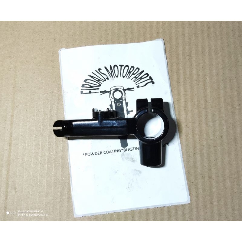 SUZUKI TXR 150 CLUTCH HOLDER BRACKET ( A CLASS)