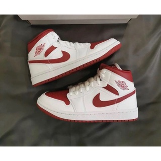 Nike​ Air​ Jordan​ 1​ Mid​ Reverse Chicago