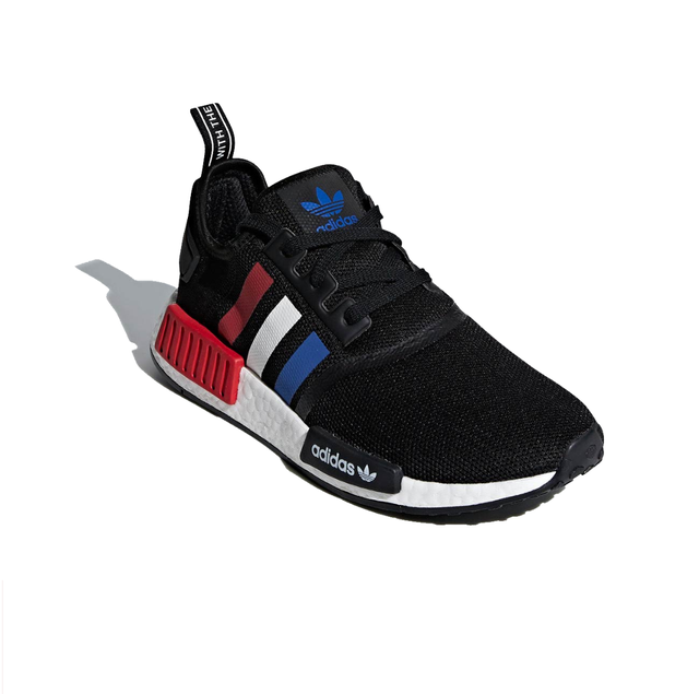 nmd r1 tri