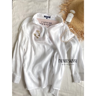 เสื้อเชิ๊ต Pearl White Shirt แขนยาวผ้า Koren Silk •ทรง Oversize •ไหล่ตก •ผ้า นิ่มใส่สบาย ไม่ร้อน เย็บอย่างดี ไม่คัน