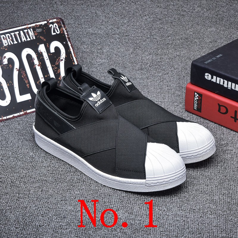 Slip รองเท้าที่ไม่เป็นทางการ รองเท้ากีฬา Shoes Adidas แท้💯% On สีดำและสีขาว Superstar รองเท้าครอส