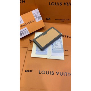 กระเป๋า​สตางค์​Louis vuitton​ hi end