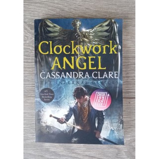 เครื่องไขลาน Angel (อุปกรณ์ภายในเล่ม 1) โดย Cassandra Clare