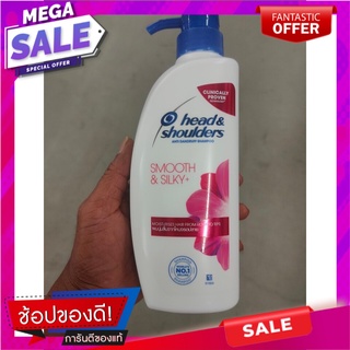 เฮดแอนด์โชว์เดอร์ แชมพู สมูทแอนด์ซิลกี้ 450 มล. Head and Shoulders Shampoo Smooth and Silky 450 ml.