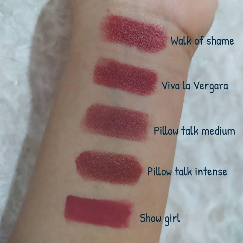 แท้ ลิป Charlotte tilbury lipstick matte revolution สี Pillow talk