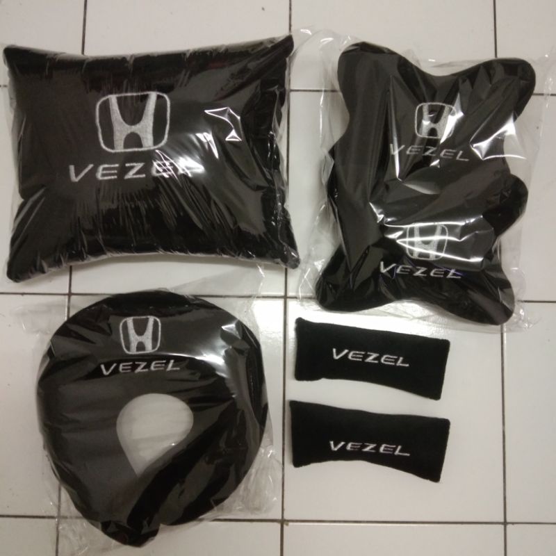 หมอนติดรถยนต์ Honda vezel