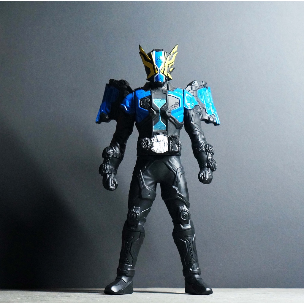 Bandai Kamen Rider Zi-O Geiz Shippu 6.6 นิ้ว มดแดง มาสค์ไรเดอร์ Soft Vinyl Masked Rider Kamen Rider 